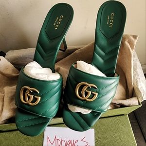 Matelasse Double G Gucci Sandals